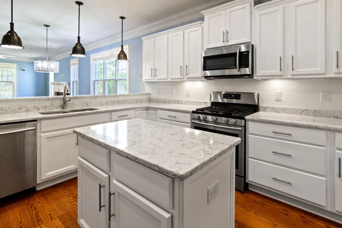 Filth & Squalor Cleanup in Glenmoor, OH